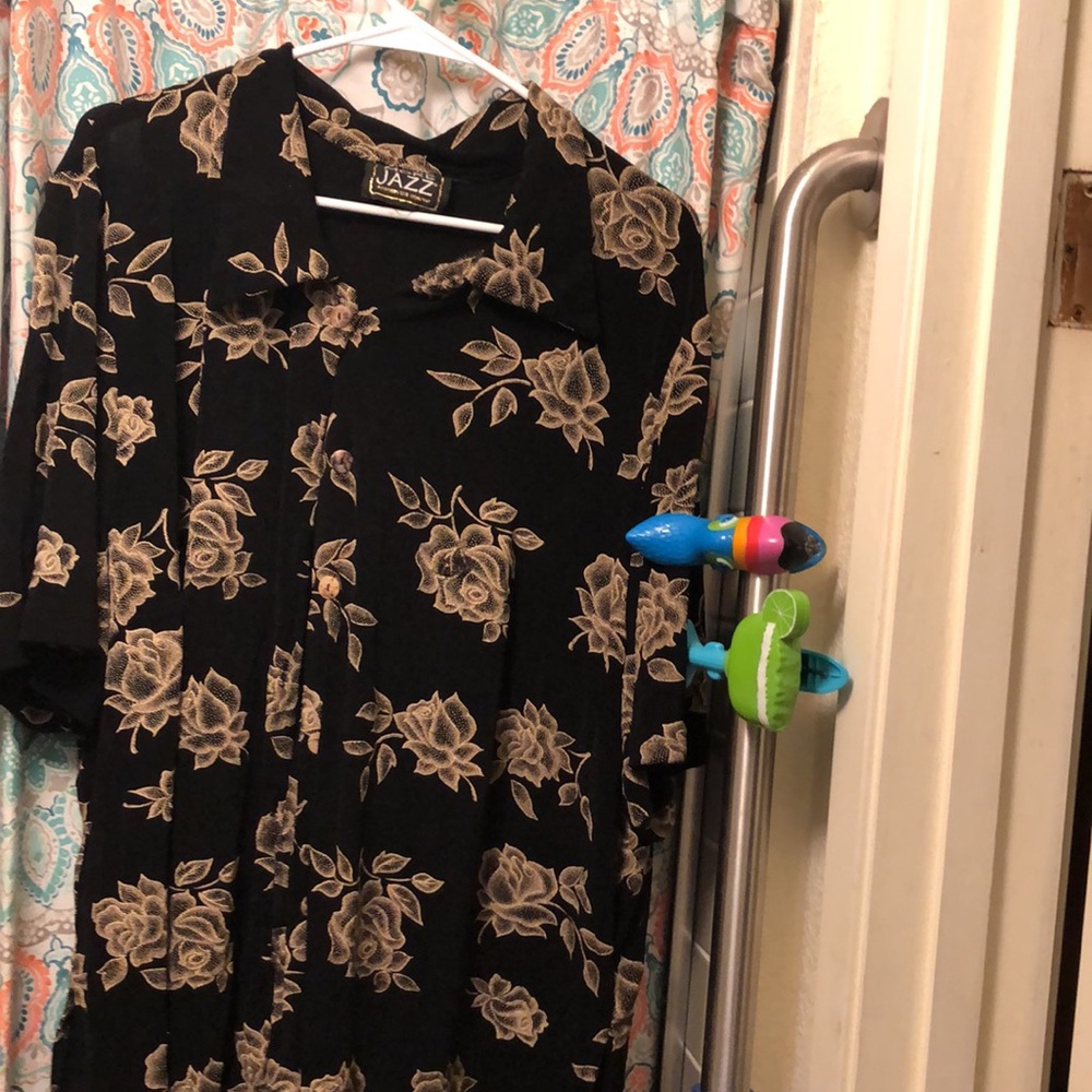❤️Vintage More Jazz Rose Top- 814 $15 or $12 w/offer